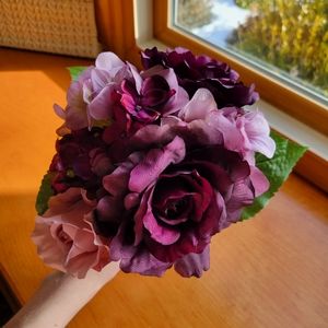 Bridesmaid bouquets